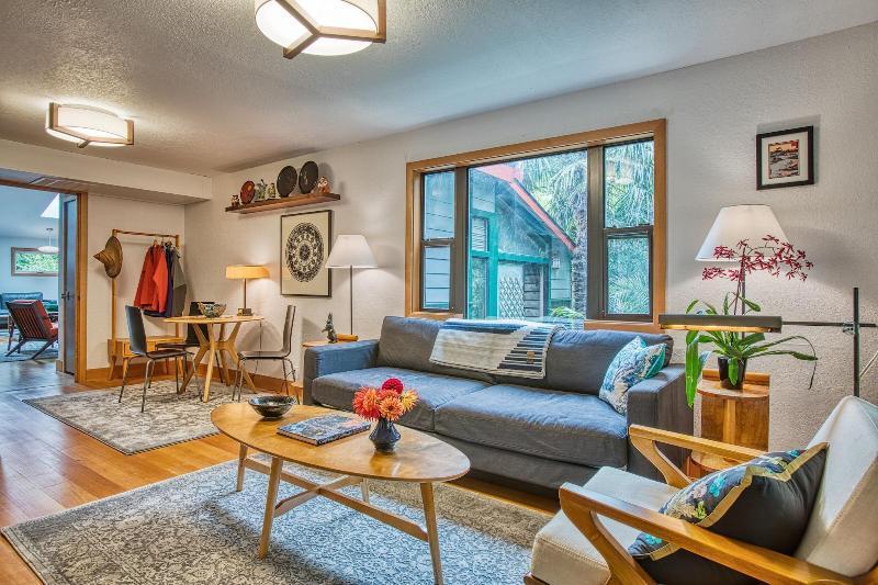 Sehome Garden Inn Bellingham Bagian luar foto