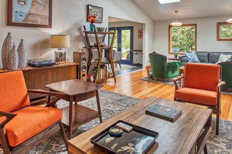 Sehome Garden Inn Bellingham Bagian luar foto