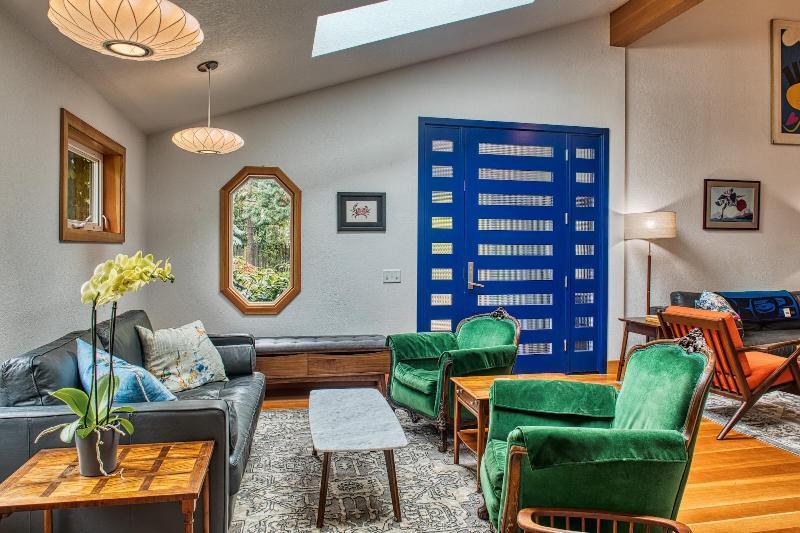 Sehome Garden Inn Bellingham Bagian luar foto