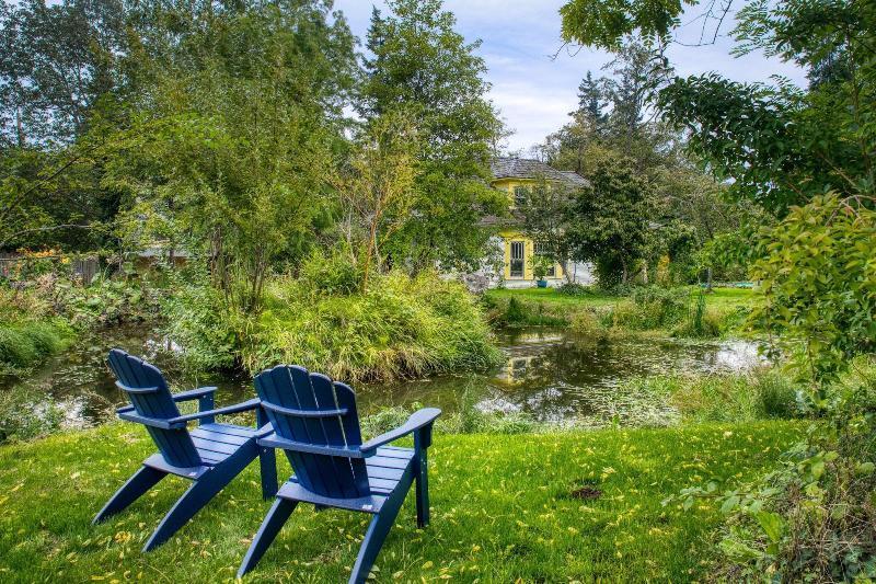 Sehome Garden Inn Bellingham Bagian luar foto